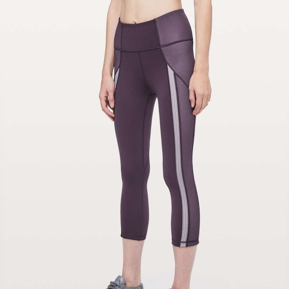 lululemon athletica Pants - Lululemon Power Lines Cropped *21" Cyber / Dark Chrome Size 4